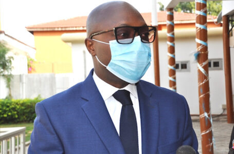 Togo/Prof Didier Ekouevi : « Seule une approche combinée associant le respect strict des mesures barrières, la vaccination et le traitement précoce des patients pourrait nous permettre de gagner cette guerre sanitaire »